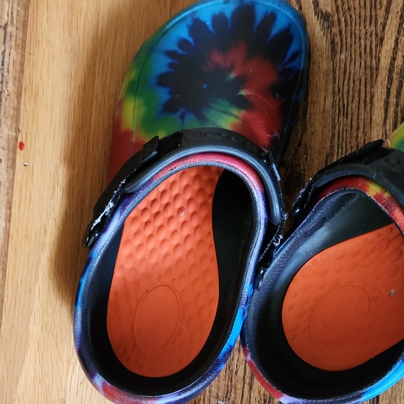 Crocs - Picture 2 of 2